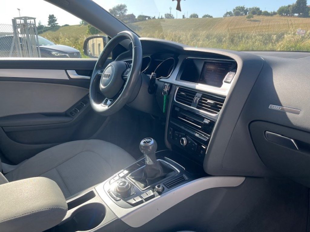 AUDI A5 SPB 2.0 TDI 150 CV clean diesel Ambiente - 27