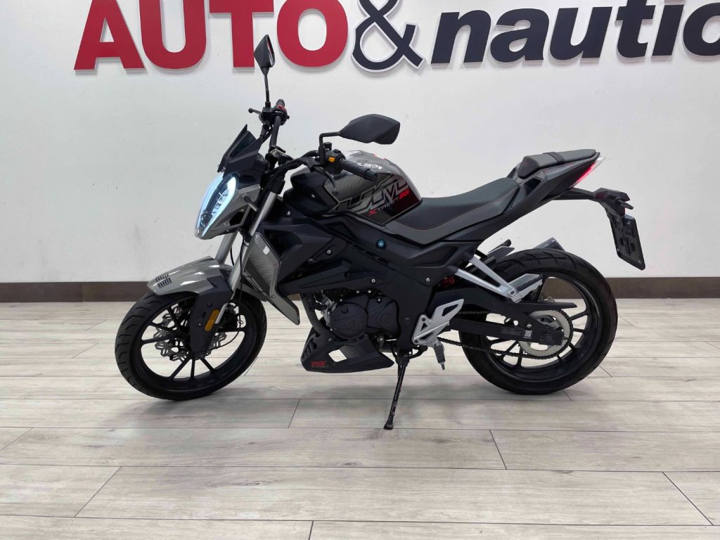 UM DSR 125 XTREET RS 125 - 4