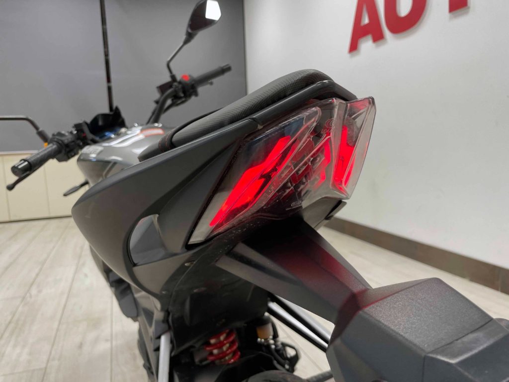 UM DSR 125 XTREET RS 125 - 17