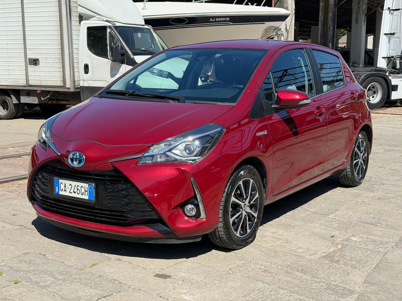 TOYOTA Yaris 1.5 Hybrid 5 porte Business - 2