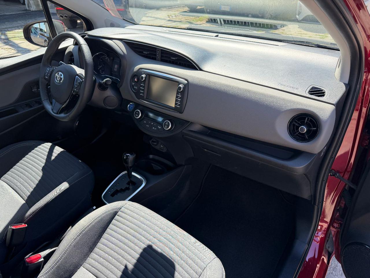 TOYOTA Yaris 1.5 Hybrid 5 porte Business - 10