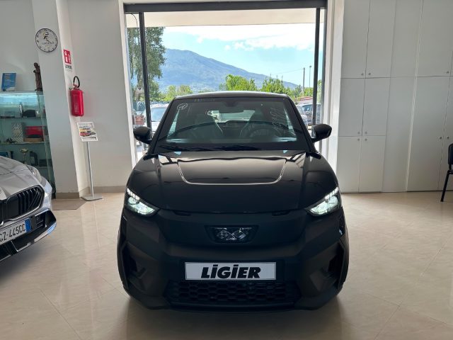 LIGIER JS Nero pastello