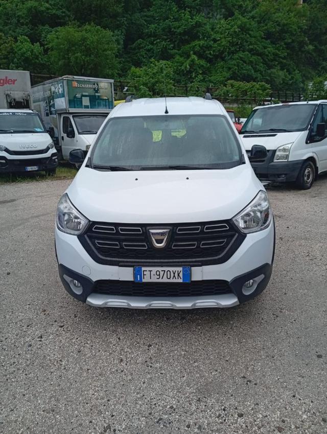 DACIA Dokker Bianco pastello