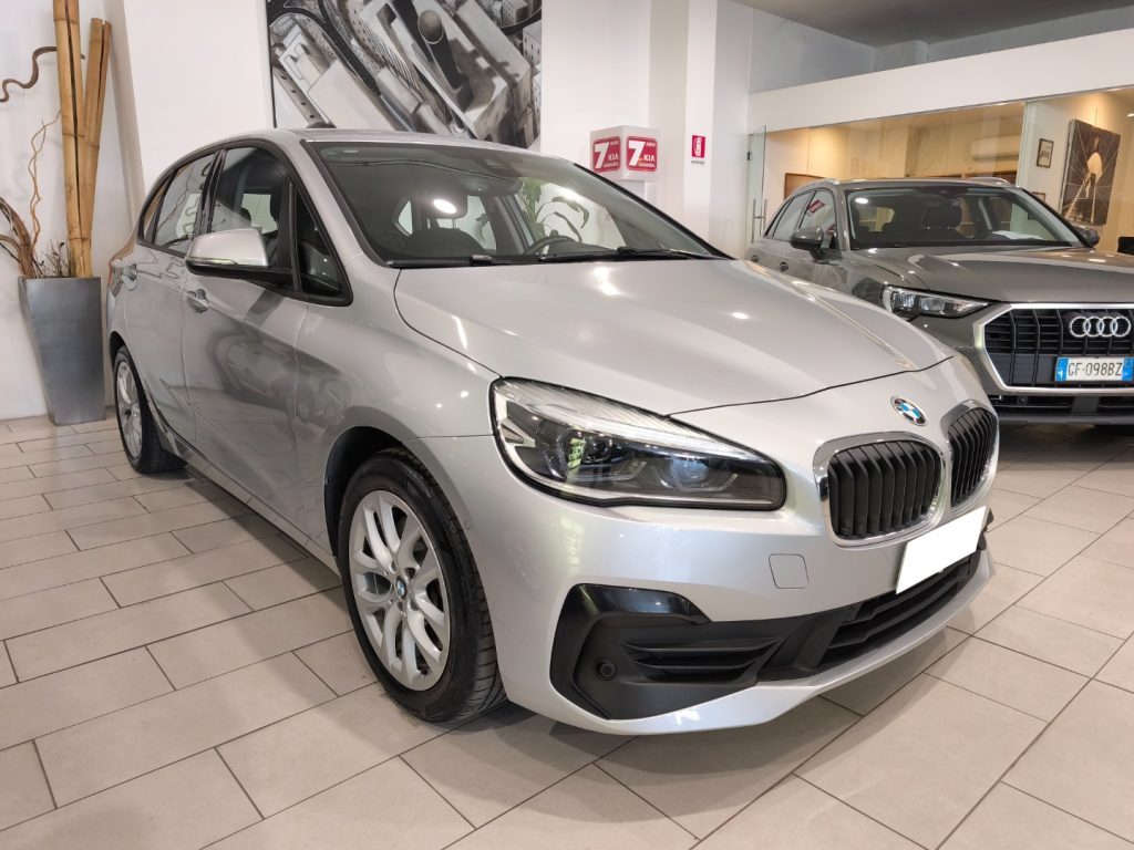 BMW 225 xe Plug-In Active Tourer iPerform. Automatic - 3