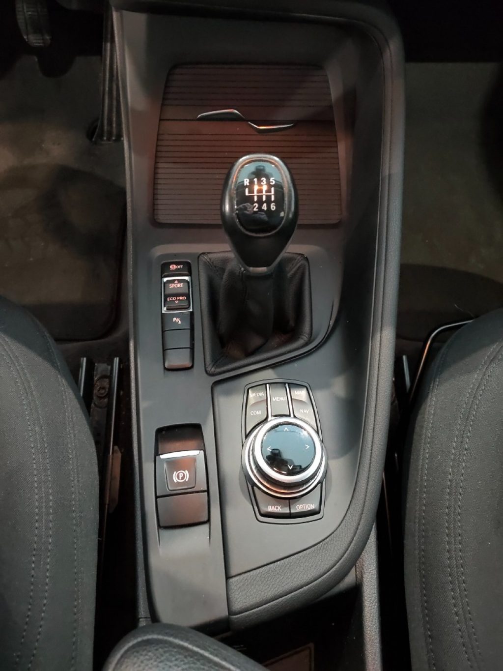 BMW X1 S Drive 16d Business Sport Navi Park Assist - 10