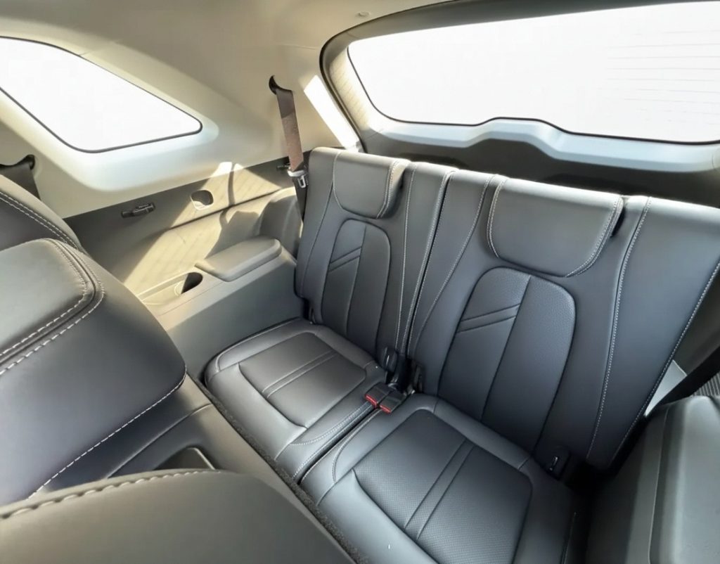 DFSK Glory 600 1.5 i 177 Cv Automatico 7 Posti Pelle - 11