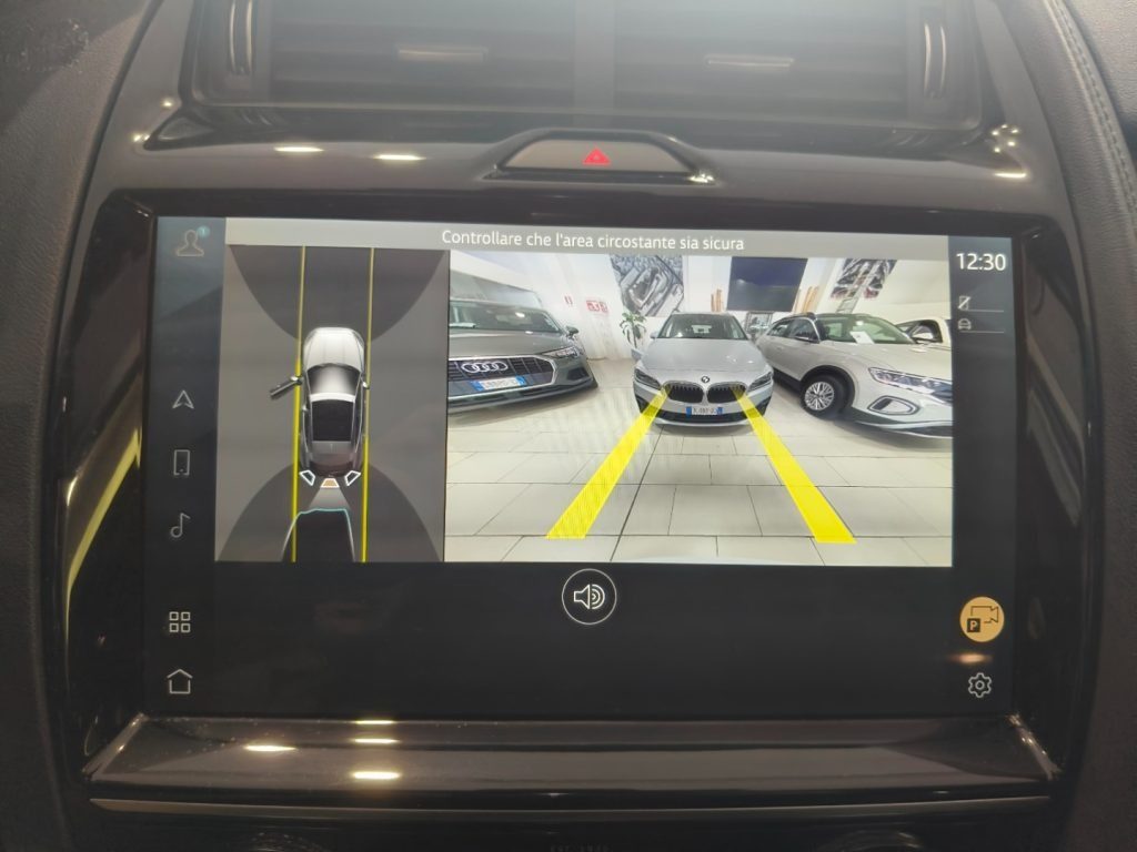 JAGUAR E-Pace 1.5 I3 160 CV Auto Pelle Clima Aut. R-Dynamic - 11