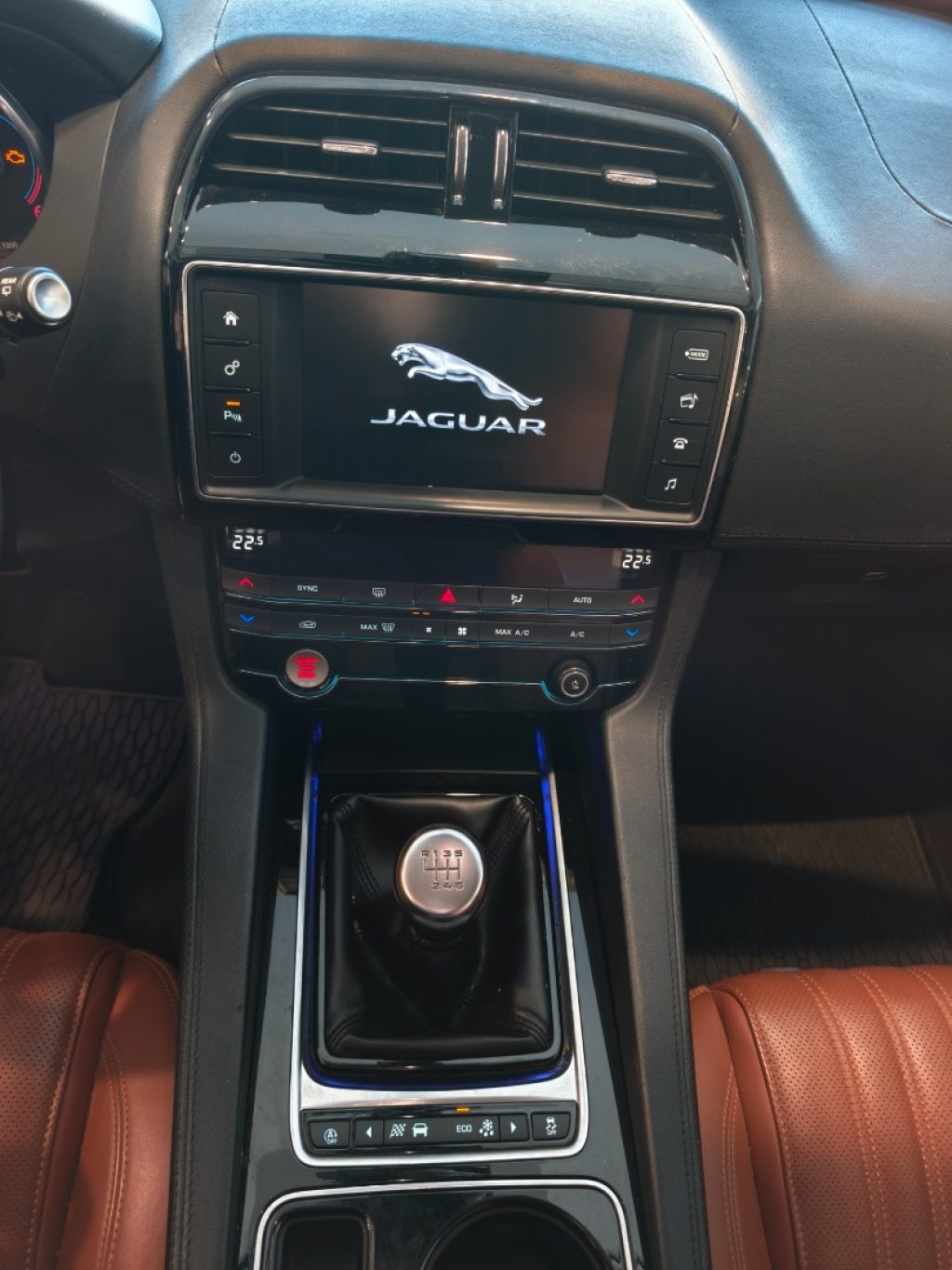 JAGUAR F-Pace 2.0 D AWD 180 CV Prestige Pelle Tabacco - 10