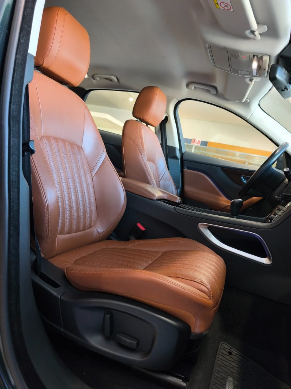 JAGUAR F-Pace 2.0 D AWD 180 CV Prestige Pelle Tabacco - 12