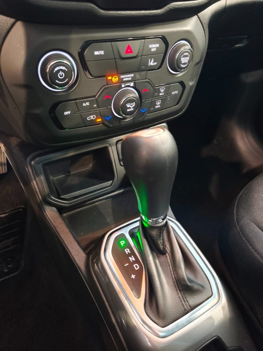 JEEP Renegade 1.5 Turbo T4 HEV Full Hybrid Automatic DDCT 130 Cv - 11