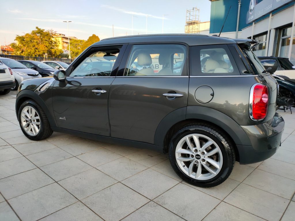 MINI Countryman Cooper D ALL4 Pelle Navi Tetto Panorama - 4
