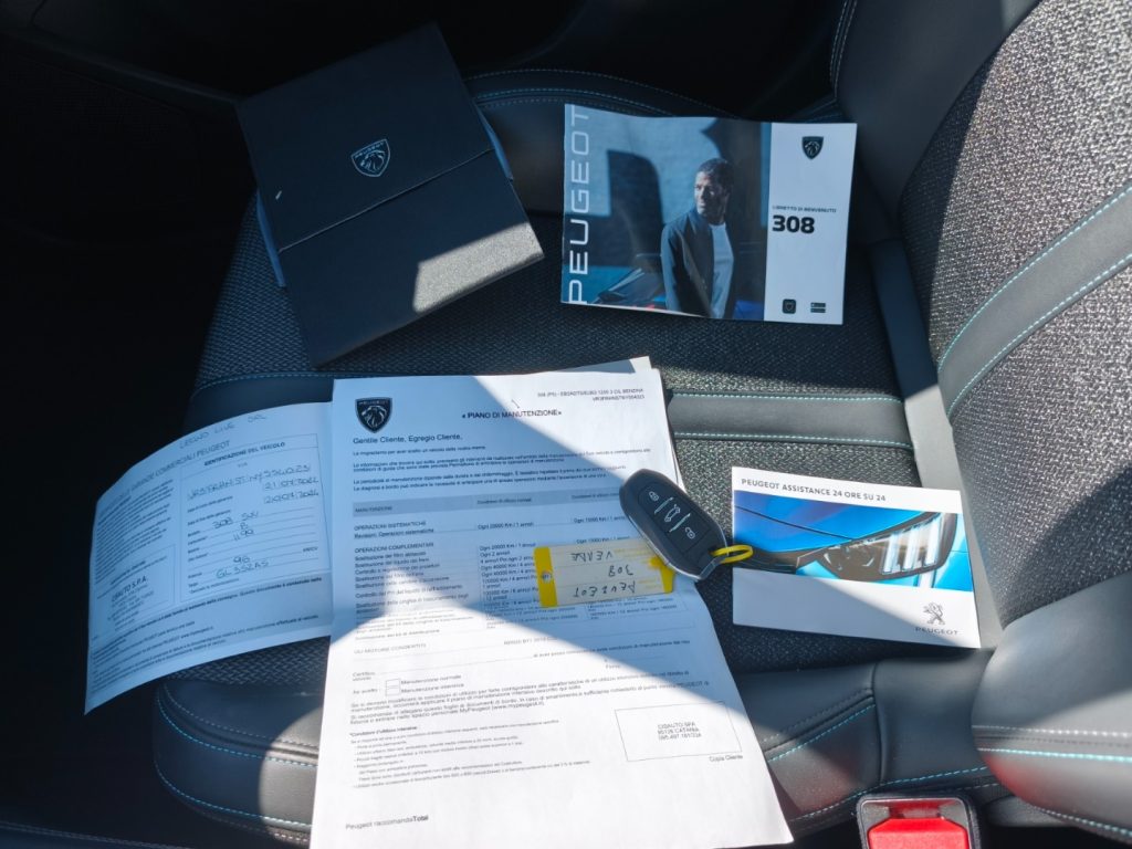 PEUGEOT 308 SW Cambio Aut. EAT8 Turbo 130 Cv Allure - 15