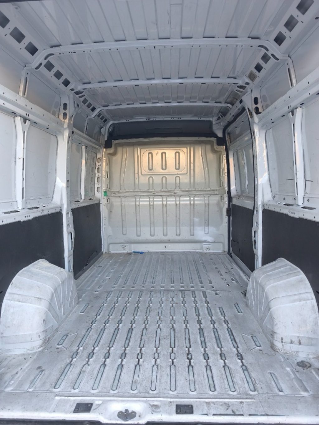 PEUGEOT Boxer 330 2.2 BlueHDi 140 L2 H2 PM TM Furgone - 15