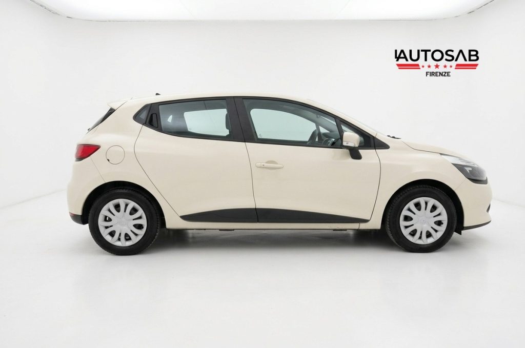 RENAULT Clio 1.2 TCe 75 CV 5 Porte Neopatentati - 4