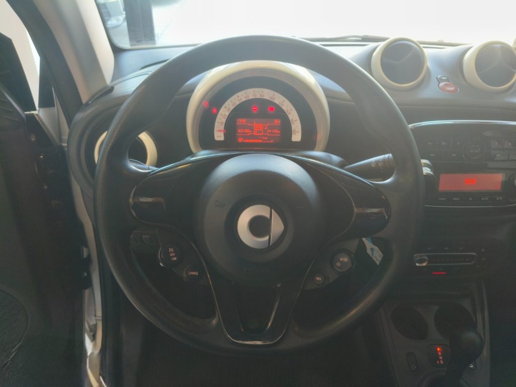 SMART ForTwo 70 1.0 twinamic cabrio Ok Neopatentati C.Vendita - 12