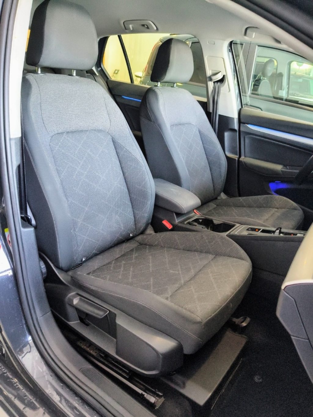 VOLKSWAGEN Golf 1.0 TSI 110 Cv e-EVO Aut. DSG Life - 15