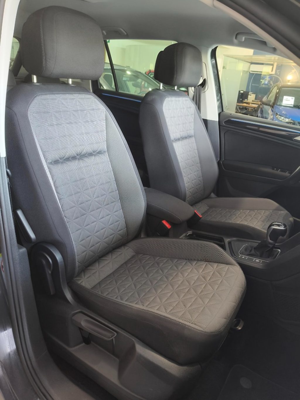 VOLKSWAGEN Tiguan 2.0 TDI Automatic DSG 150 CV Life 24 Mesi Garanzia - 16