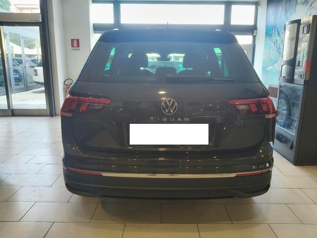 VOLKSWAGEN Tiguan 2.0 TDI Automatic DSG 150 CV Life 24 Mesi Garanzia - 5