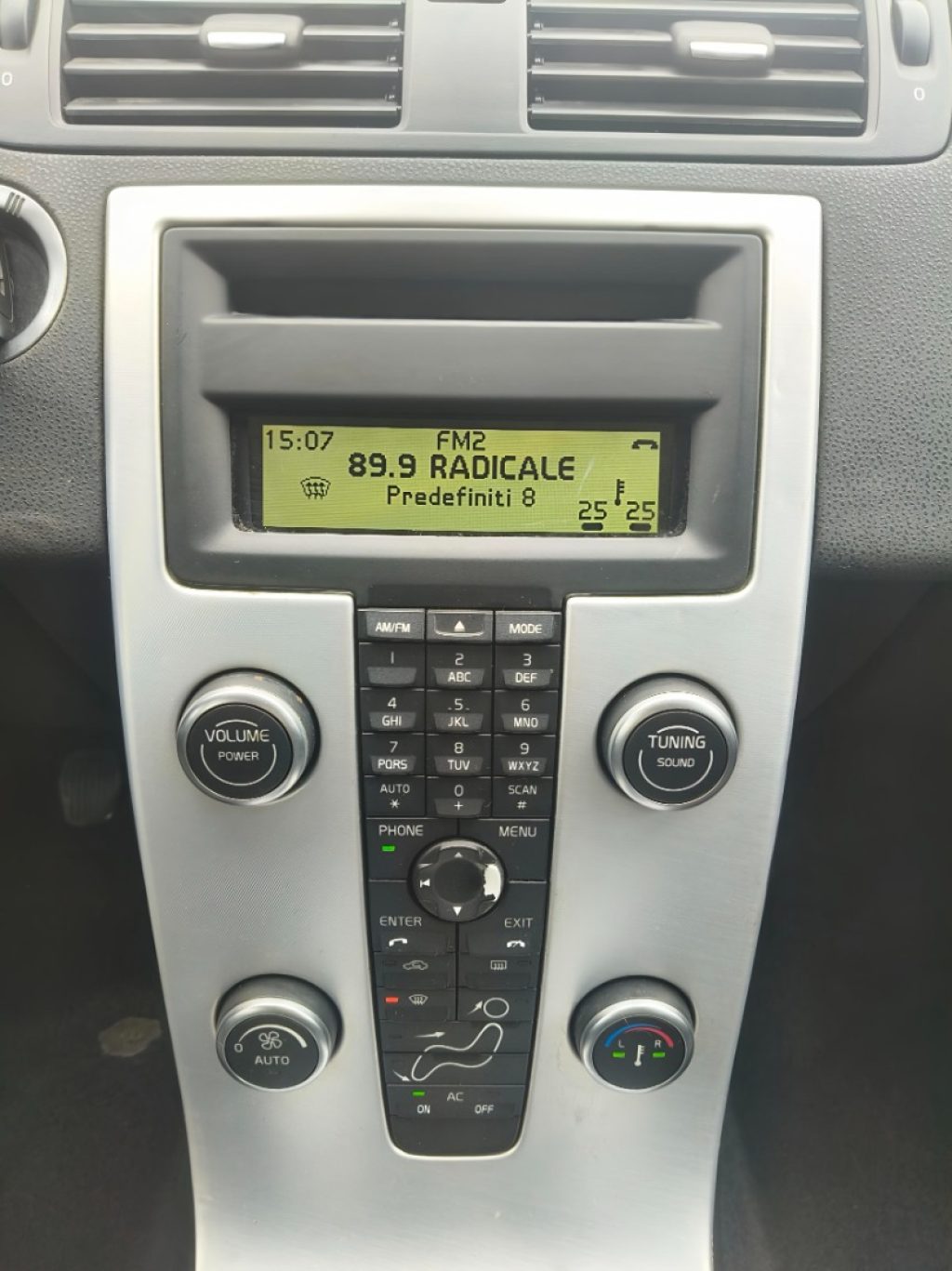 VOLVO V50 D2 Unico Proprietario Neopatentati Bluetooth - 14