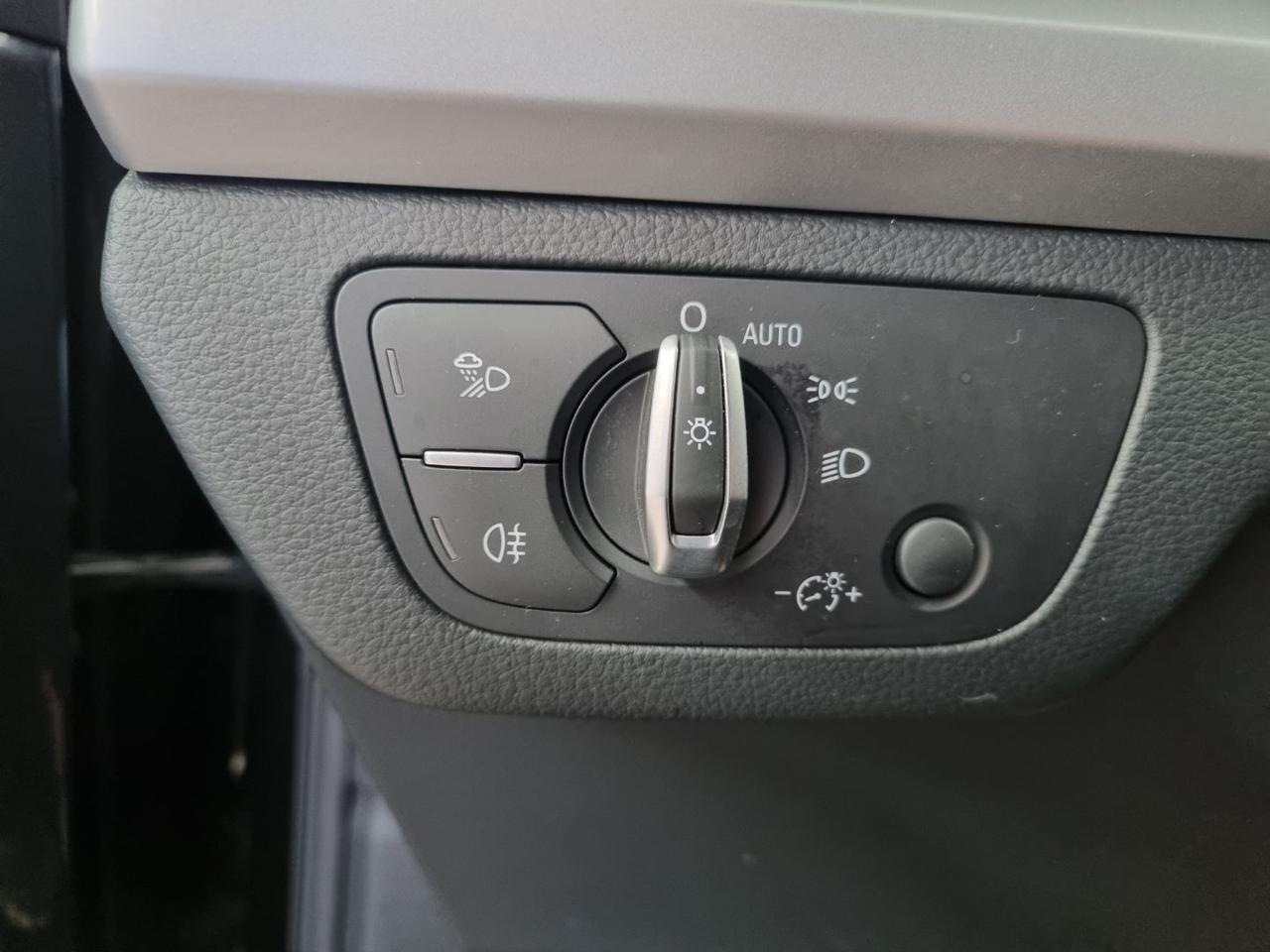 AUDI Q5 40 TDI 204 CV quattro S tronic S line plus - 31