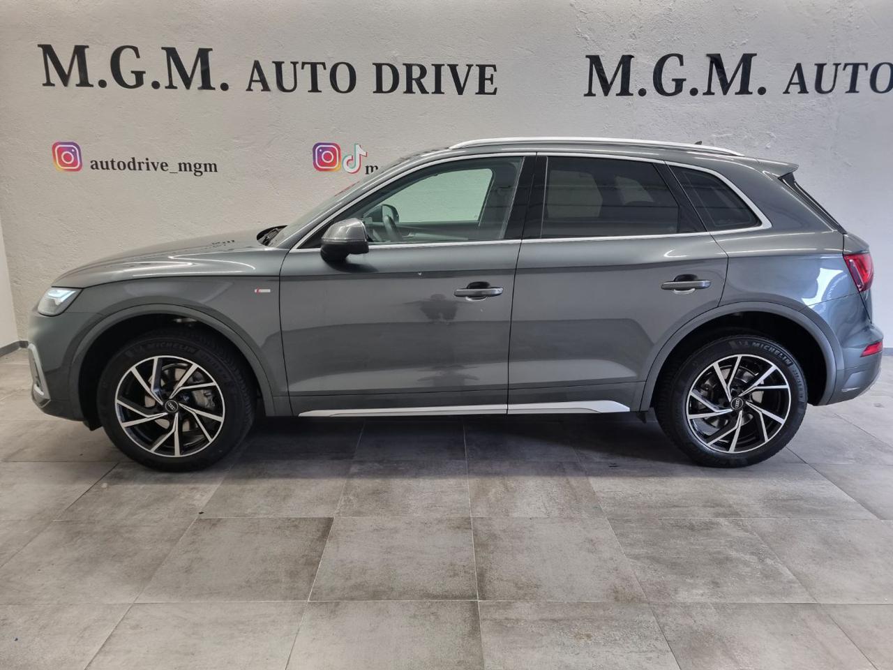AUDI Q5 40 TDI 204 CV quattro S tronic S line plus - 2