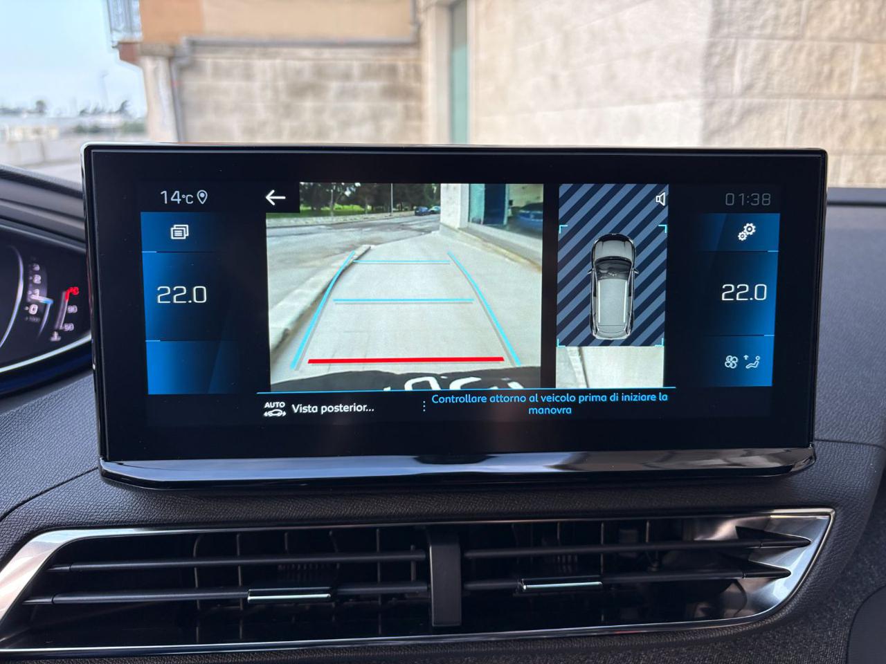 PEUGEOT 3008 1.5 BlueHDi 130 S&S Allure Pack C.AUTOMATICO - 17