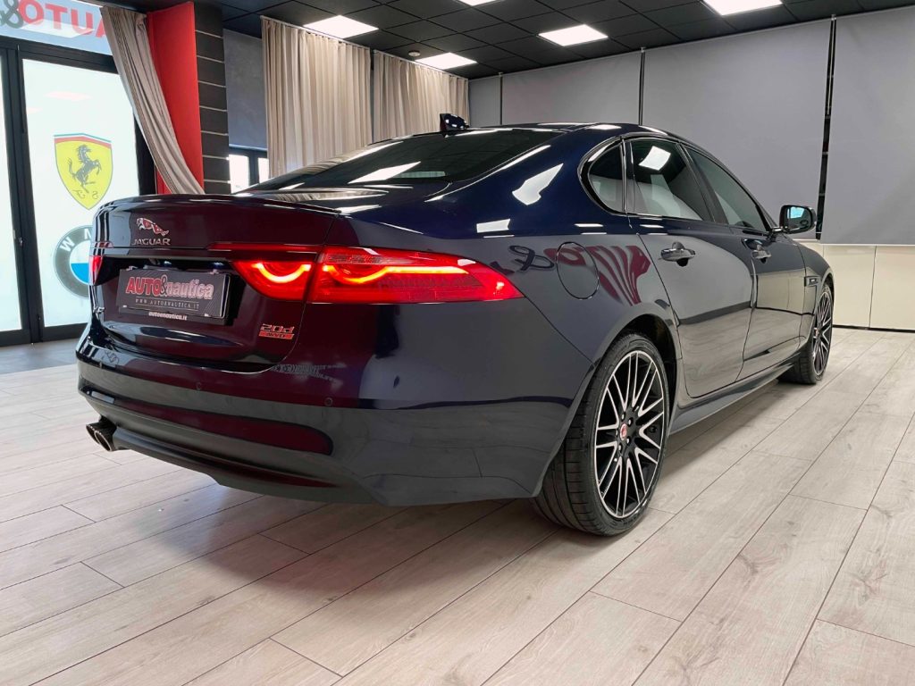 JAGUAR XF 2.0D R-SPORT AWD 180CV AUTO - 11