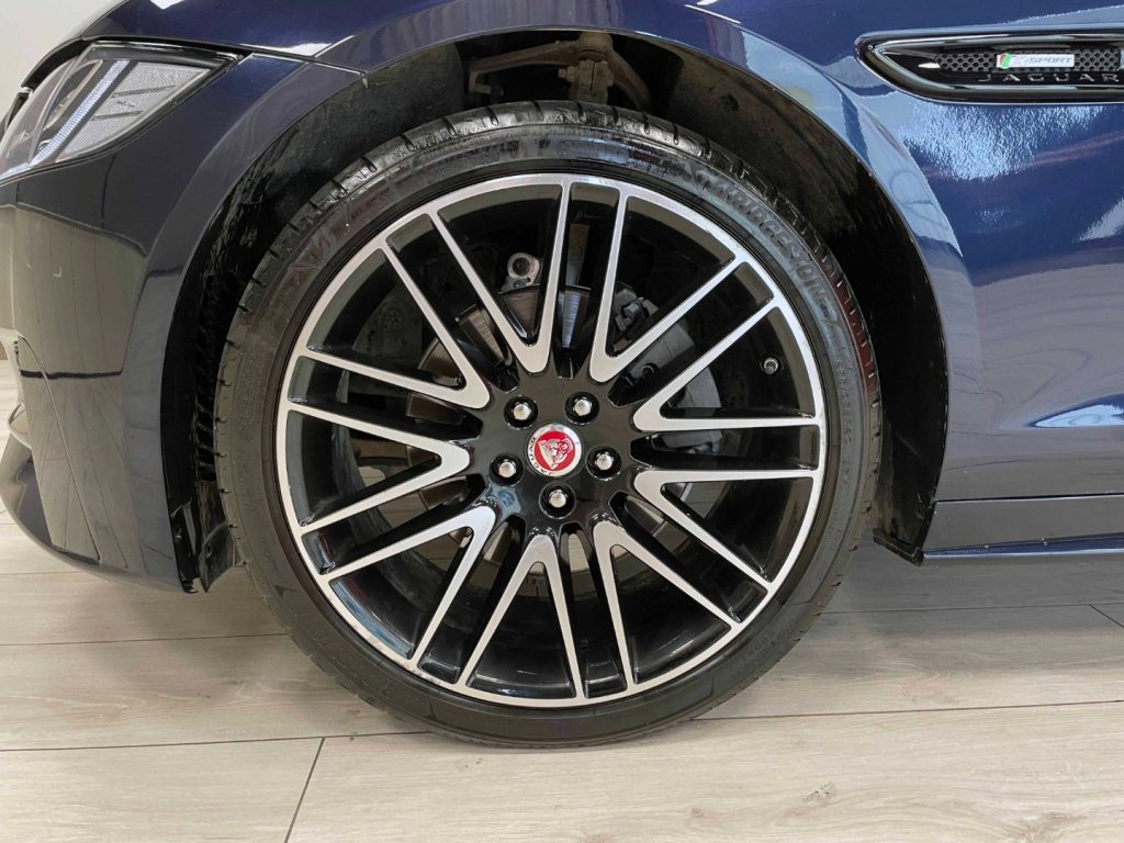 JAGUAR XF 2.0D R-SPORT AWD 180CV AUTO - 15