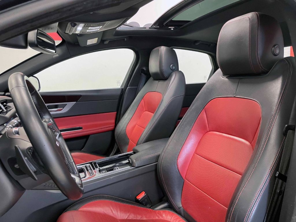 JAGUAR XF 2.0D R-SPORT AWD 180CV AUTO - 17