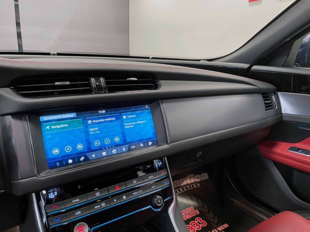 JAGUAR XF 2.0D R-SPORT AWD 180CV AUTO - 21