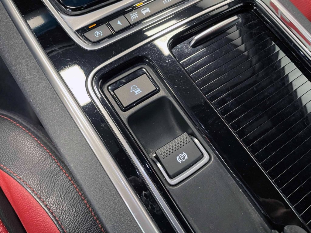 JAGUAR XF 2.0D R-SPORT AWD 180CV AUTO - 47