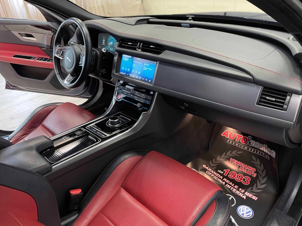 JAGUAR XF 2.0D R-SPORT AWD 180CV AUTO - 50