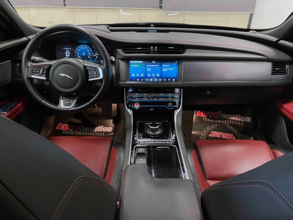 JAGUAR XF 2.0D R-SPORT AWD 180CV AUTO - 55