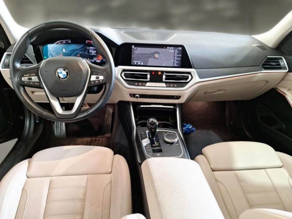 BMW 318 d 48V Luxury - 6