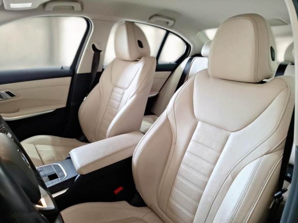 BMW 318 d 48V Luxury - 8