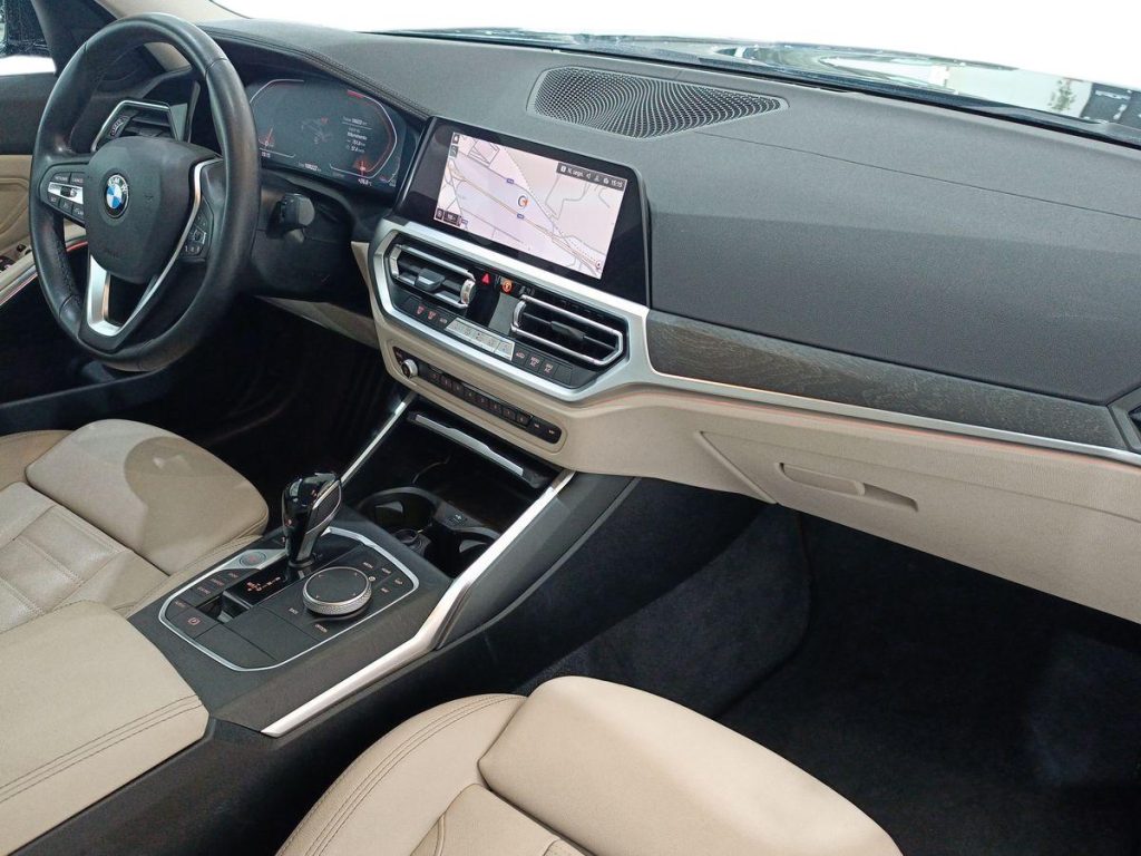 BMW 318 d 48V Luxury - 9