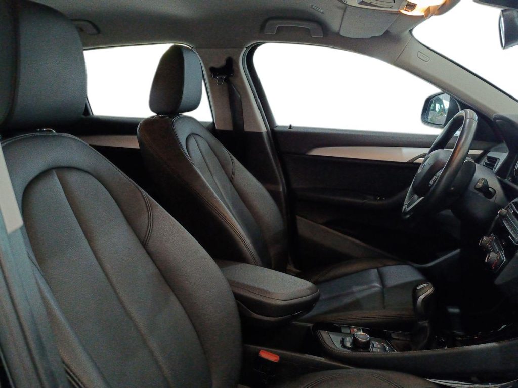 BMW X2 sDrive16d - 10