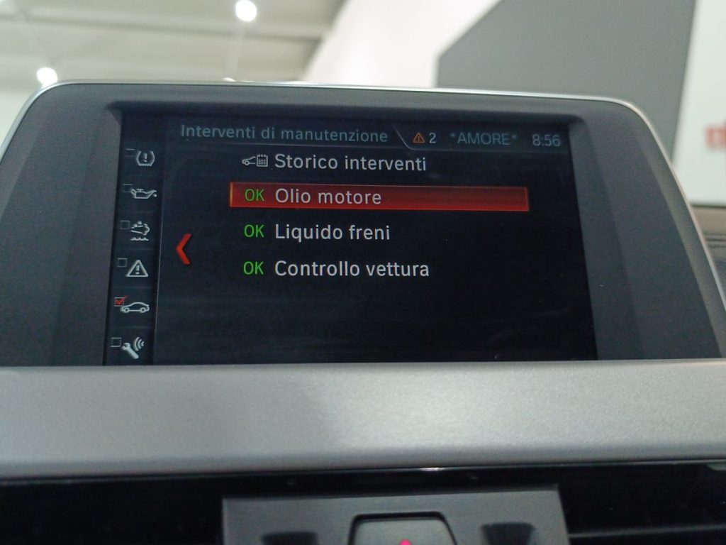 BMW X2 sDrive16d - 16