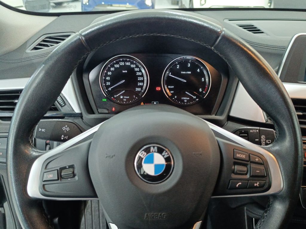 BMW X2 sDrive16d - 17