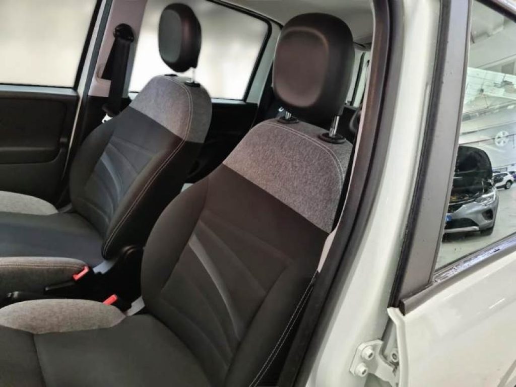 FIAT Panda 1.0 FireFly S&S Hybrid City Life - 8