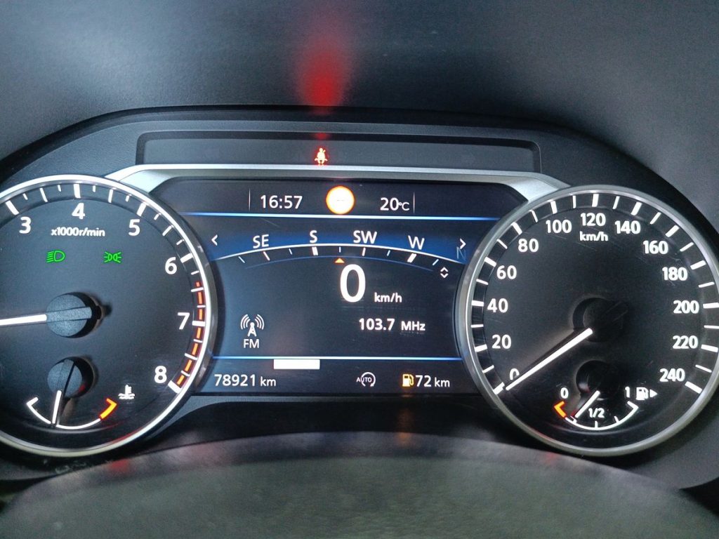NISSAN Juke 1.0 DIG-T 117 CV N-Connecta - 15