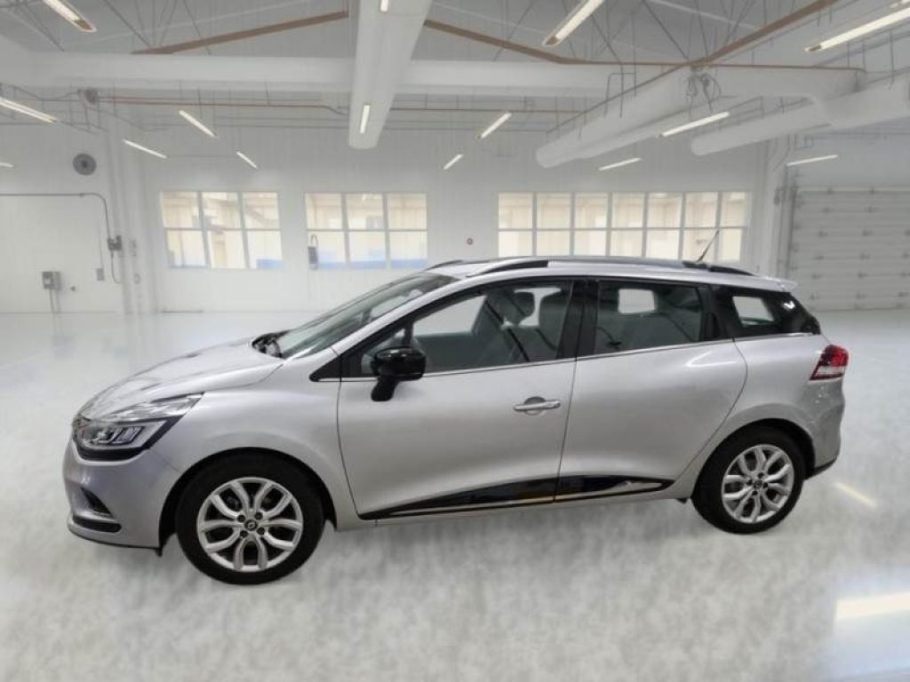 RENAULT Clio Sporter dCi 8V 90 CV Moschino Zen - 5