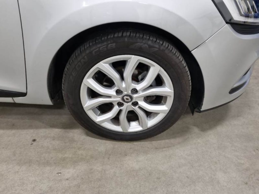 RENAULT Clio Sporter dCi 8V 90 CV Moschino Zen - 11