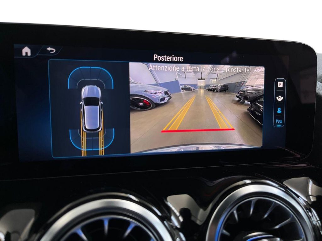 MERCEDES-BENZ GLA 200 d Automatic AMG Line Advanced Plus - 12