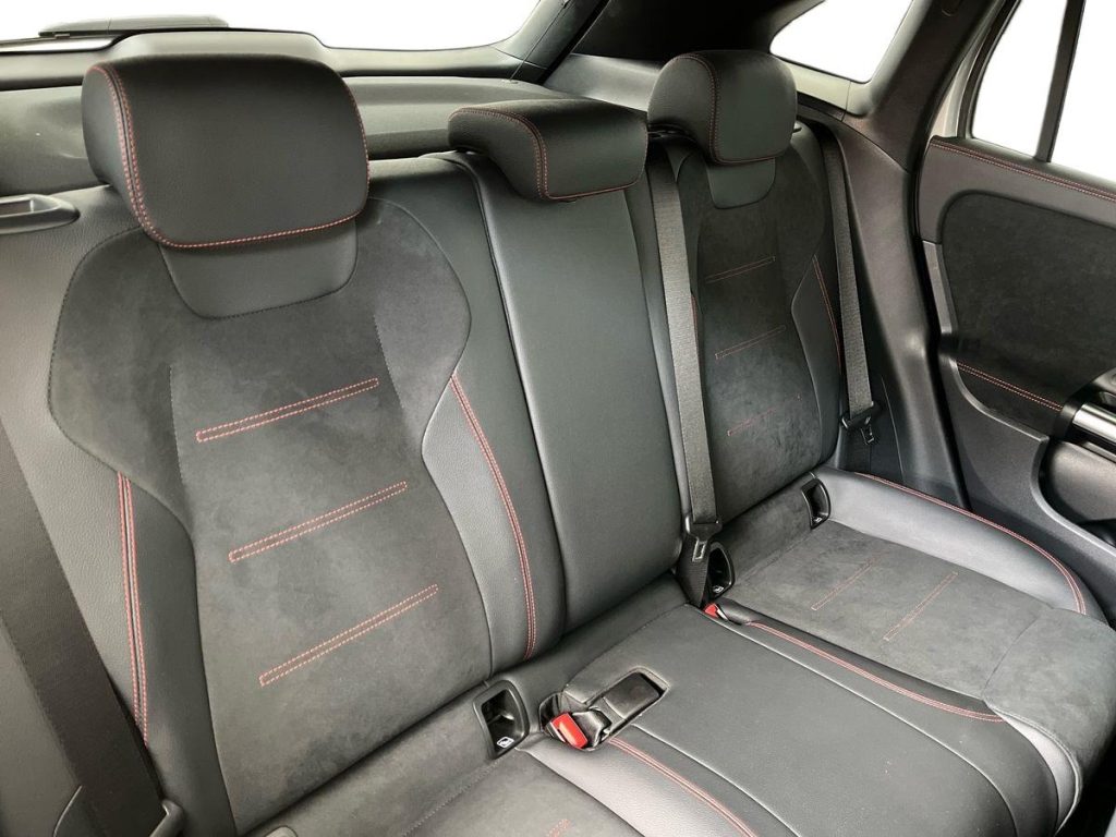 MERCEDES-BENZ GLA 200 d Automatic AMG Line Advanced Plus - 15