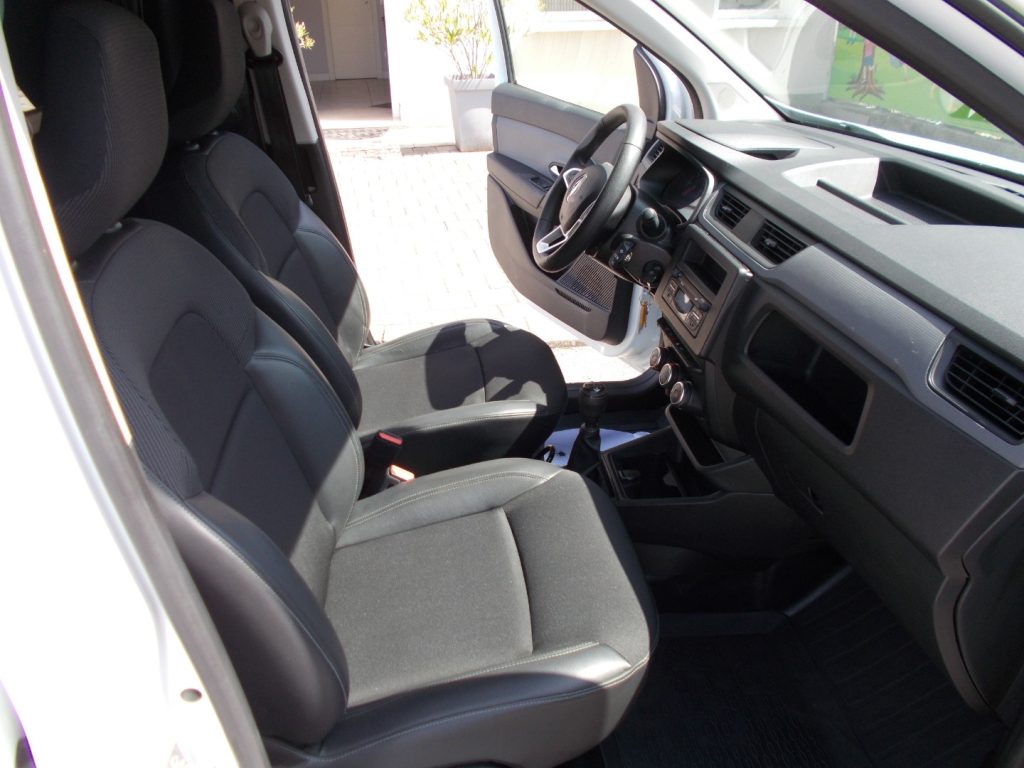 RENAULT Express 1.4 Blue dCi 95 Van - 9