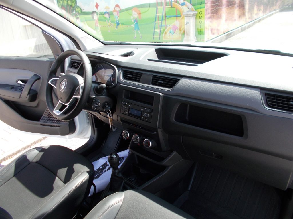 RENAULT Express 1.4 Blue dCi 95 Van - 11