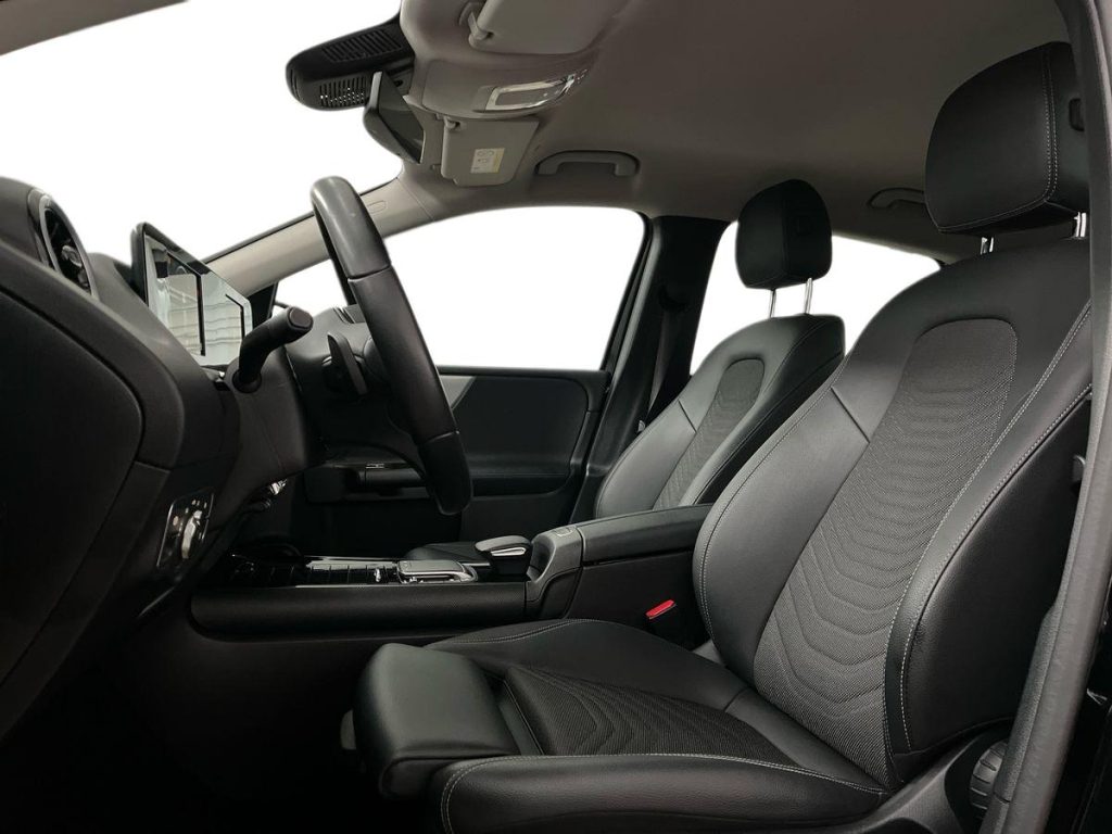 MERCEDES-BENZ B 180 d Automatic Advanced - 10