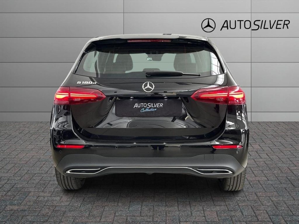 MERCEDES-BENZ B 180 d Automatic Advanced - 4