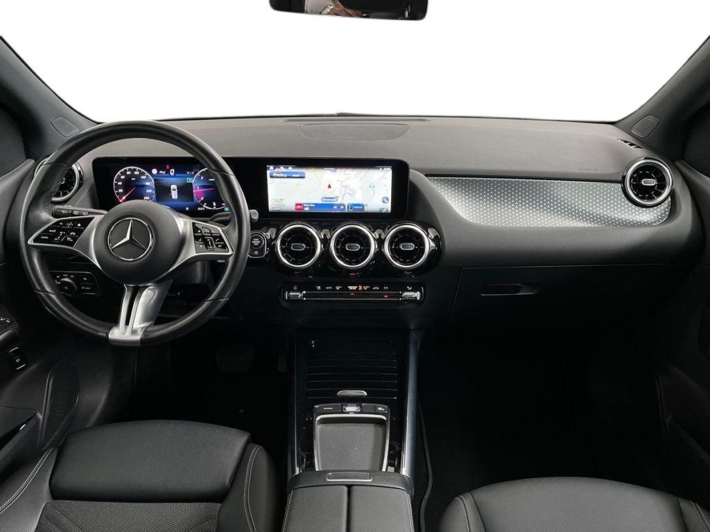 MERCEDES-BENZ B 180 d Automatic Advanced - 9